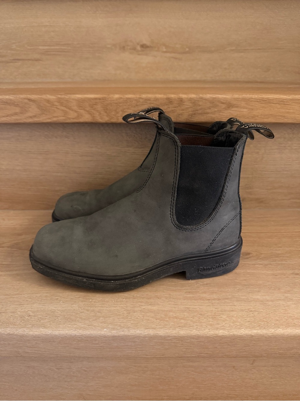 Blundstone Chisel Toe - Rustic Black - Picture 3 of 4